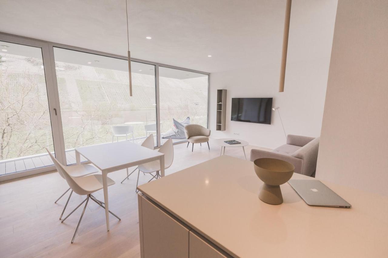 Steillage - Design Moselsuiten Mit Panoramablick Und Spa Браунеберг Экстерьер фото