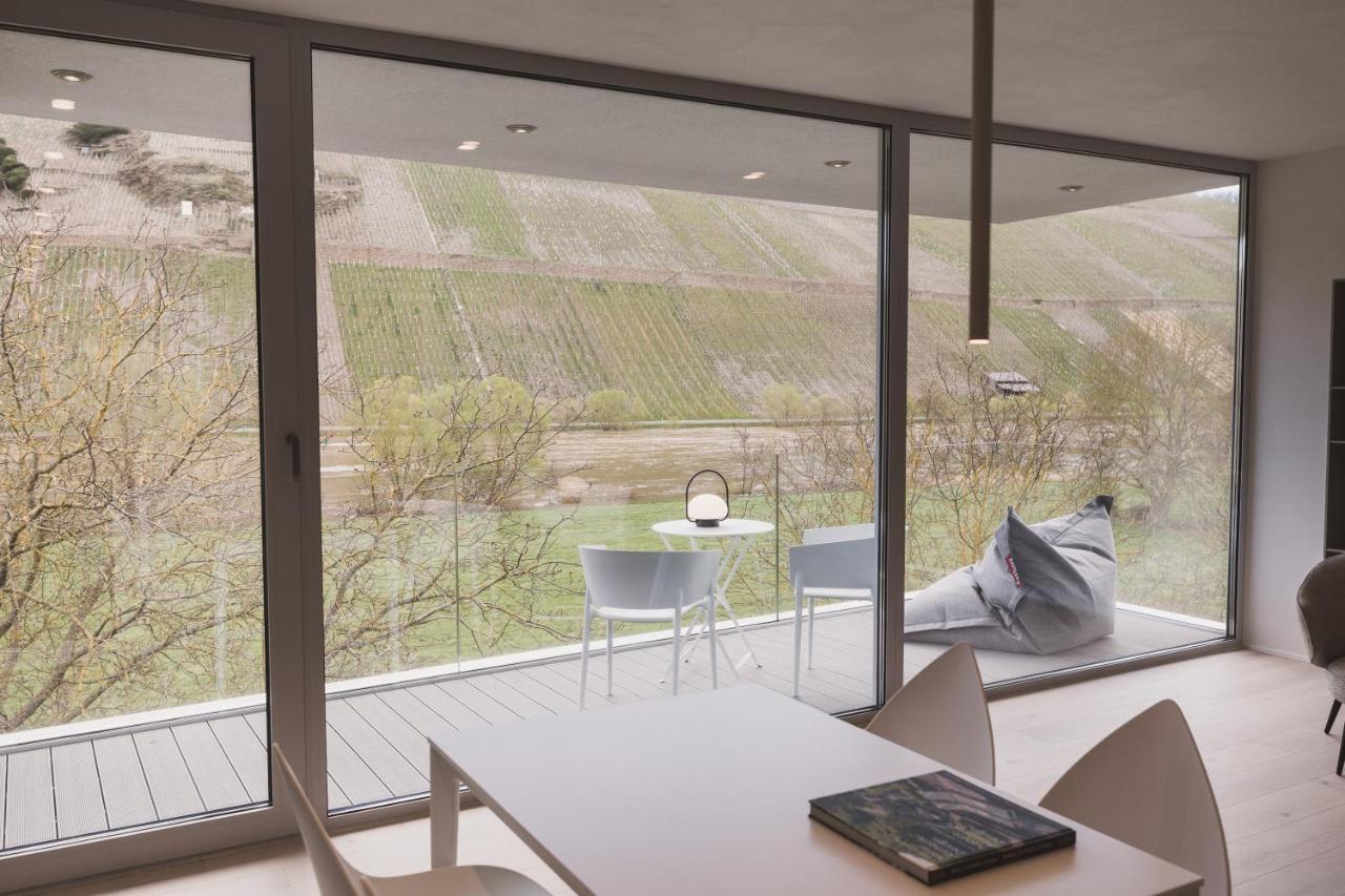 Steillage - Design Moselsuiten Mit Panoramablick Und Spa Браунеберг Экстерьер фото